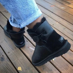 Угги женские UGG BAILEY BUTTON MINI Leather