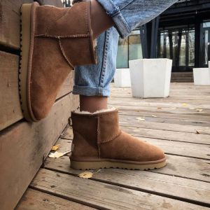 Угги женские UGG CLASSIC MINI