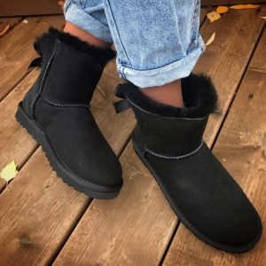 UGG Bailey Bow Mini