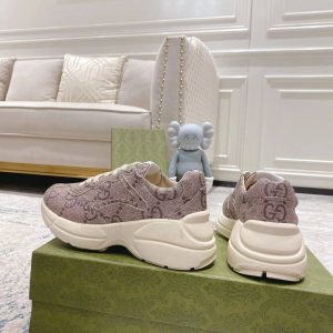 Кроссовки женские Gucci GG Rhyton Low Top Sneakers