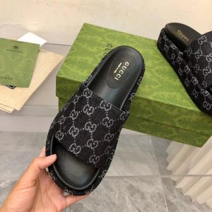 Сандалии Gucci