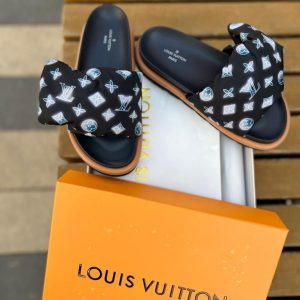 Сандалии Louis Vuitton Pool Pillow Comfort