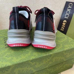 Женские кроссовки Gucci Run