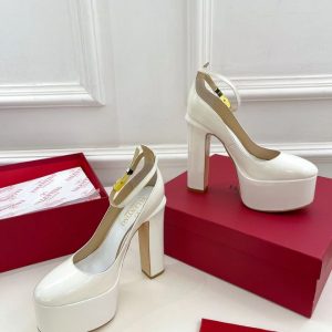 Туфли женские Valentino
