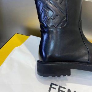 Сапоги Fendi