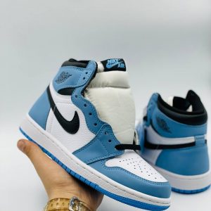 Кроссовки Nike Jordan 1