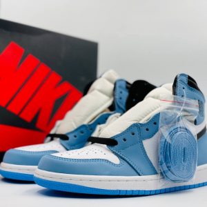 Кроссовки Nike Jordan 1