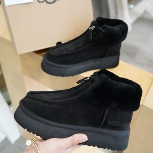 Ботинки UGG