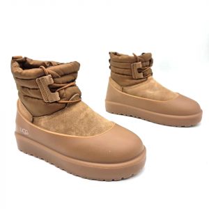 Ботинки UGG