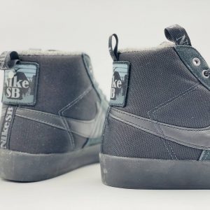 Кроссовки Nike SB Zoom Blazer Mid