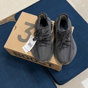 Кроссовки Adidas Yeezy Boost 350