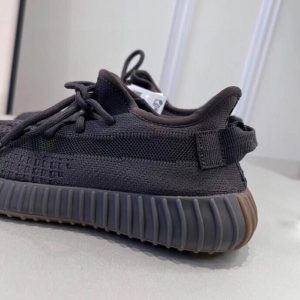 Кроссовки Adidas Yeezy Boost 350