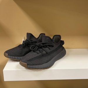 Кроссовки Adidas Yeezy Boost 350