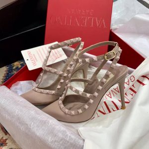 Туфли женские VALENTINO GARAVANI Rockstud