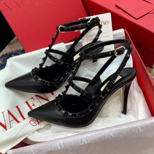 Туфли женские VALENTINO GARAVANI Rockstud