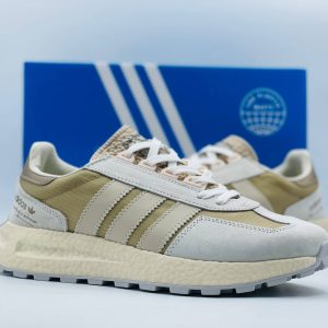 Кроссовки Adidas Retropy E5