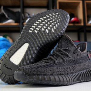 Кроссовки Adidas Yeezy Boost 350