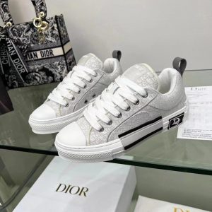 Сникеры женские Dior