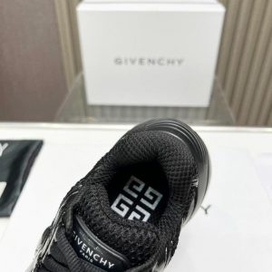 Кроссовки Givenchy TK-MX Runner