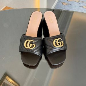 Шлепанцы Gucci Jolie