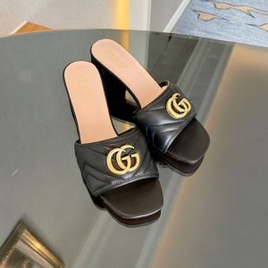 Шлепанцы Gucci Jolie