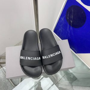 Шлепанцы Balenciaga