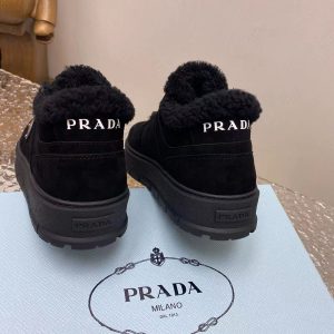 Ботинки зимние Prada