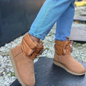 Ботинки UGG