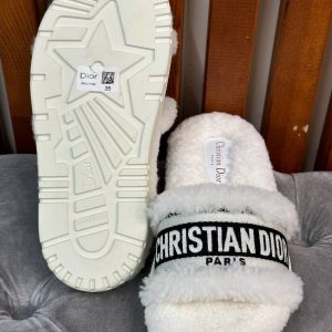 Тапочки женские Christian Dior