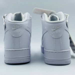 Кроссовки Nike Air Force