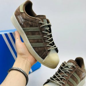 Кроссовки Adidas Superstar 'Earth Strata Olive',