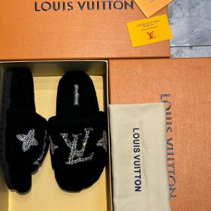 Тапочки женские Louis Vuitton