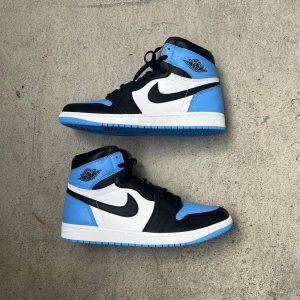 Кроссовки Nike Air Jordan 1 High University Blue