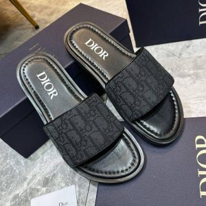 Шлепанцы Dior