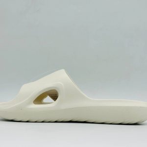 Шлепанцы Adidas Yeezy Slide