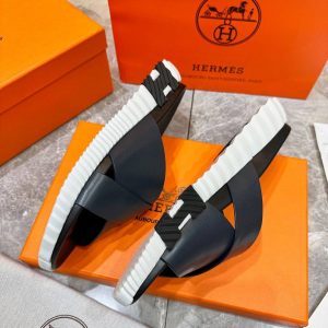 Шлепанцы Hermes