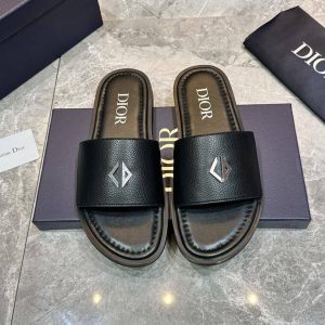 Шлепанцы Dior